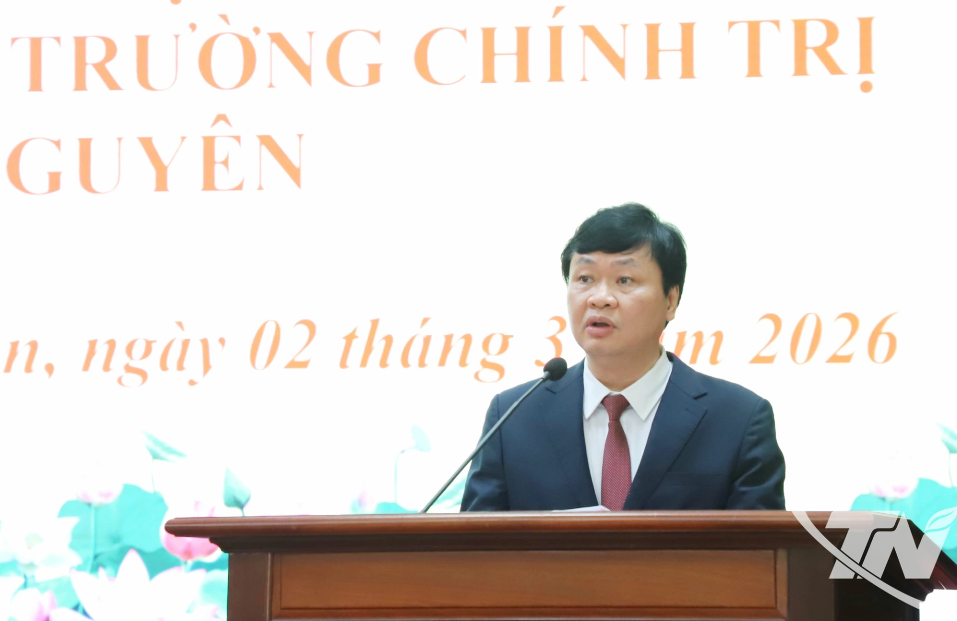 PGS.TS. Phạm Việt Đức phát biểu nhận nhiệm vụ.