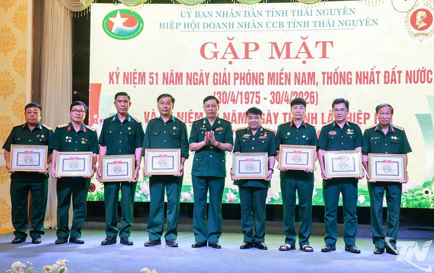 Hiệp hội Doanh nhân Cựu chiến binh tỉnh Thái Nguyên trao Giấy khen cho hội viên sản xuất, kinh doanh giỏi năm 2025.