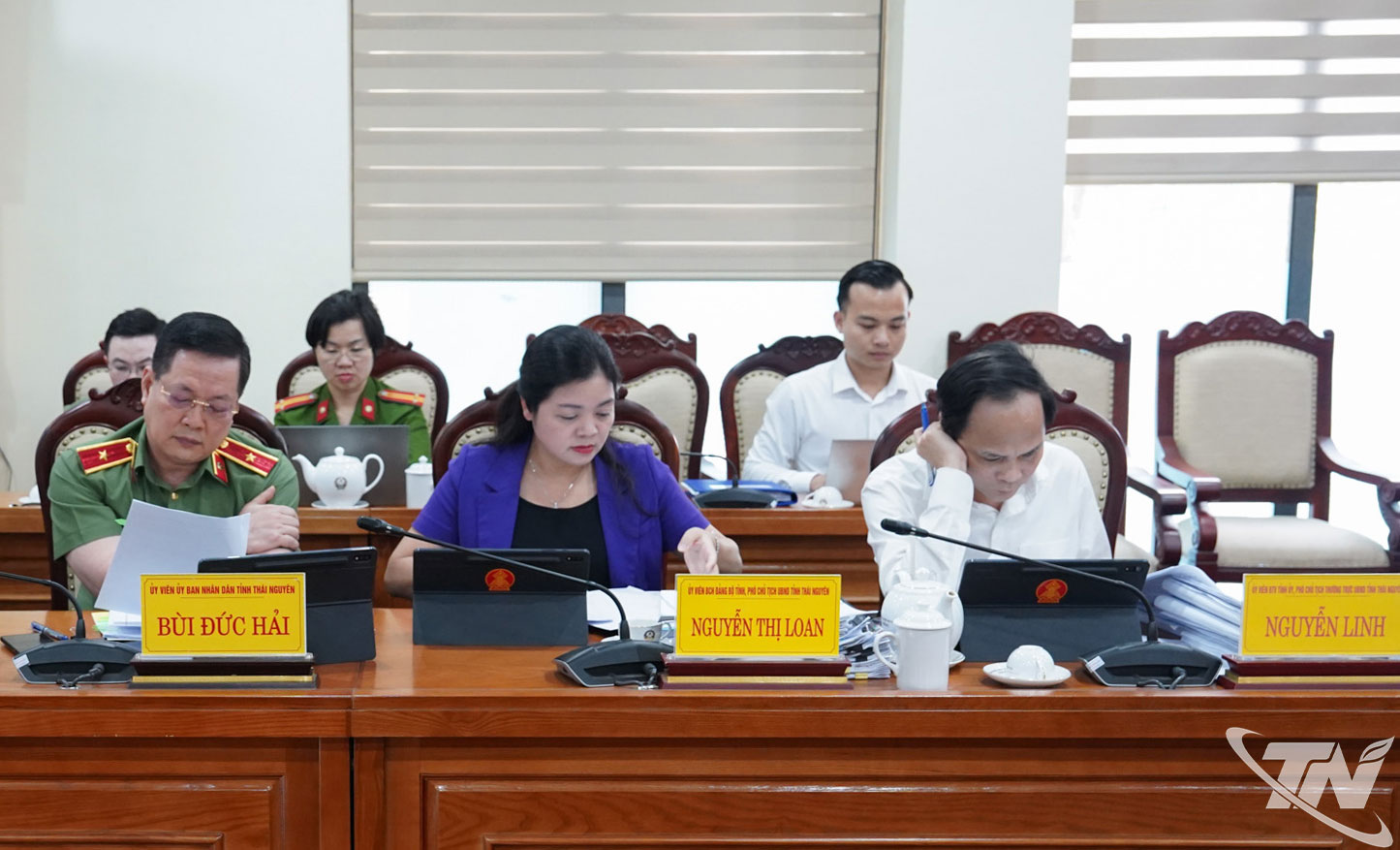 Các đại biểu dự Phiên họp.