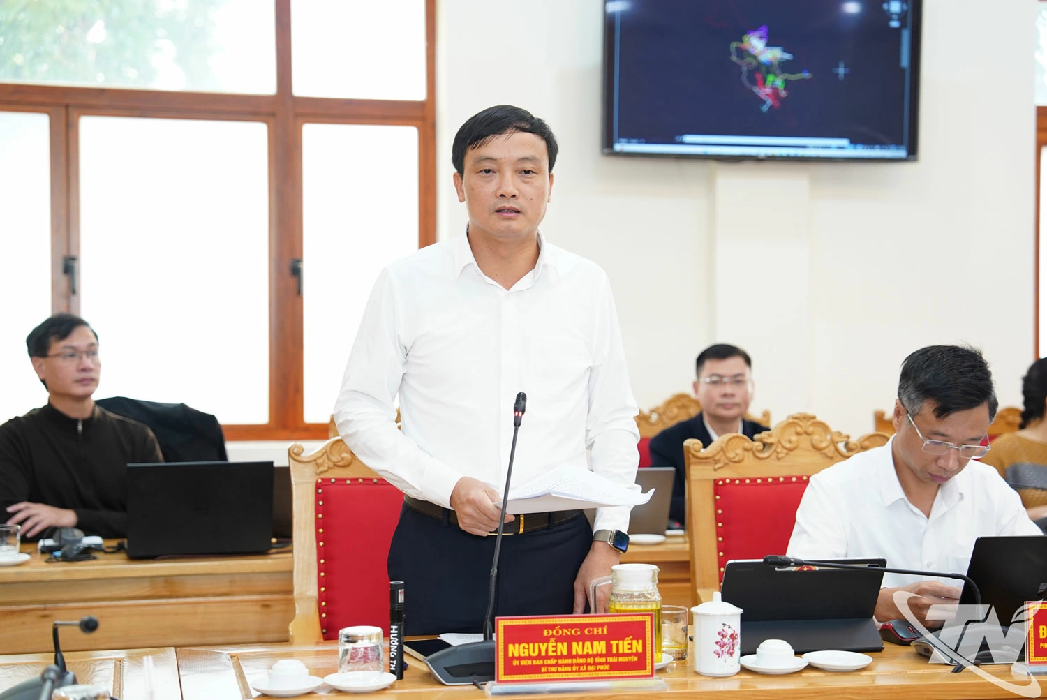 Lãnh đạo xã Đại Phúc báo cáo và đề xuất một số nội dung.