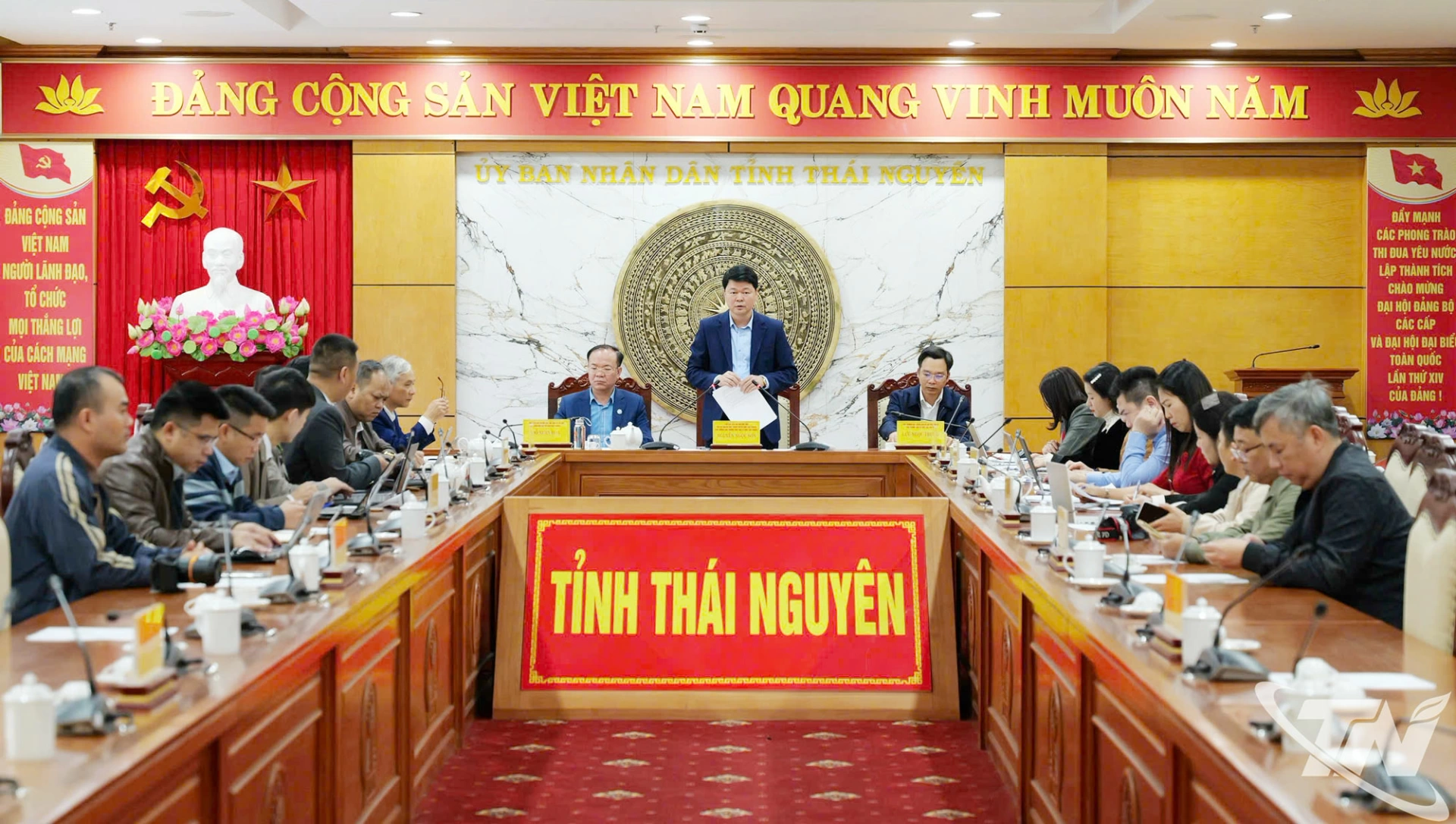 C&aacute;c đại biểu dự họp b&aacute;o&nbsp;về Giải thưởng b&aacute;o ch&iacute; Huỳnh Th&uacute;c Kh&aacute;ng tỉnh Th&aacute;i Nguy&ecirc;n lần thứ II - năm 2026.