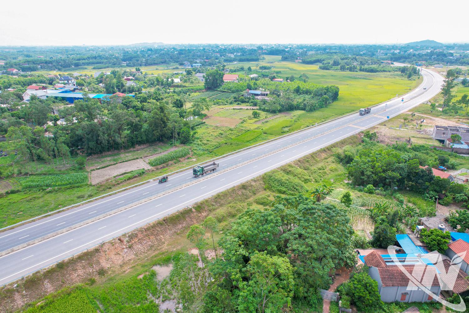 Dự án Tuyến đường liên kết, kết nối các tỉnh Thái Nguyên - Bắc Ninh - Phú Thọ cơ bản hoàn thành và đưa vào sử dụng, góp phần thúc đẩy phát triển kinh tế - xã hội của tỉnh.