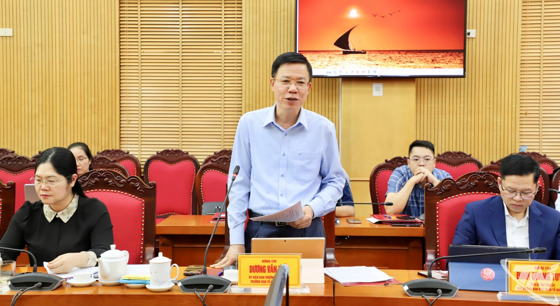 Đại biểu thảo luận tại Hội nghị.