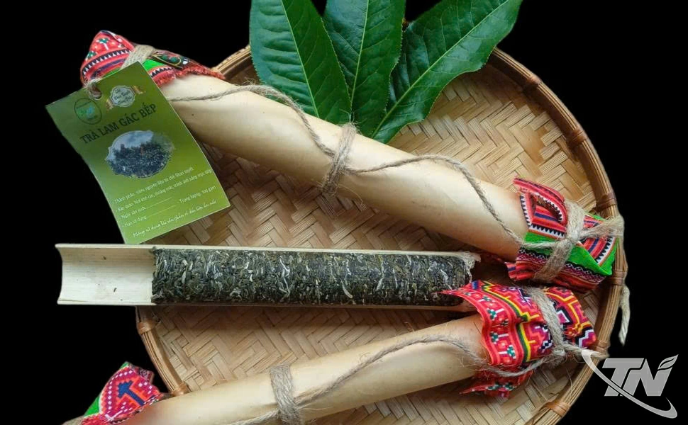 Sản phẩm Trà lam gác bếp của chị Đặng Thị Dất.