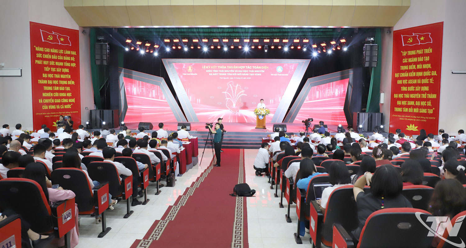Quang cảnh buổi lễ.