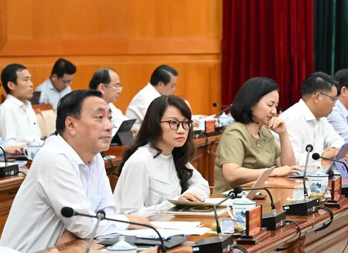 Lãnh đạo các cơ quan, đơn vị dự hội nghị. Ảnh: VIỆT DŨNG