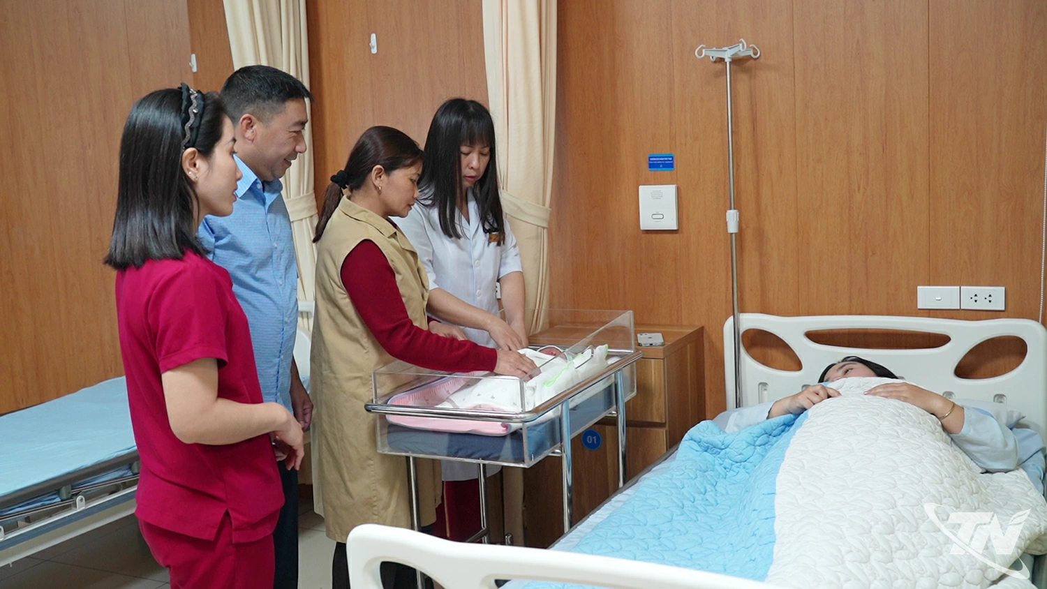 Niềm vui đón thành viên mới.