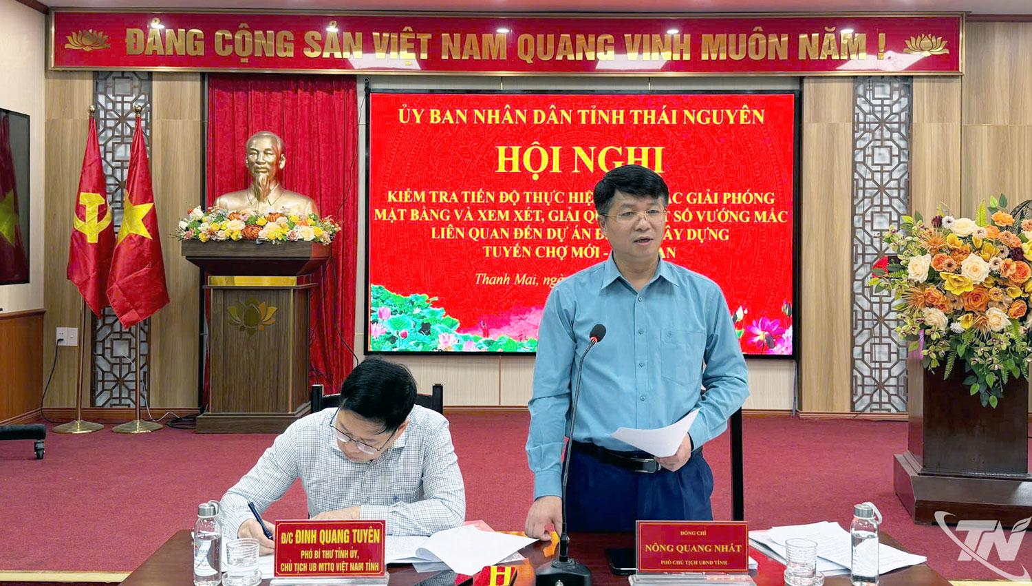 Đồng chí Nông Quang Nhất, Phó Chủ tịch UBND tỉnh phát biểu kết luận buổi làm việc.