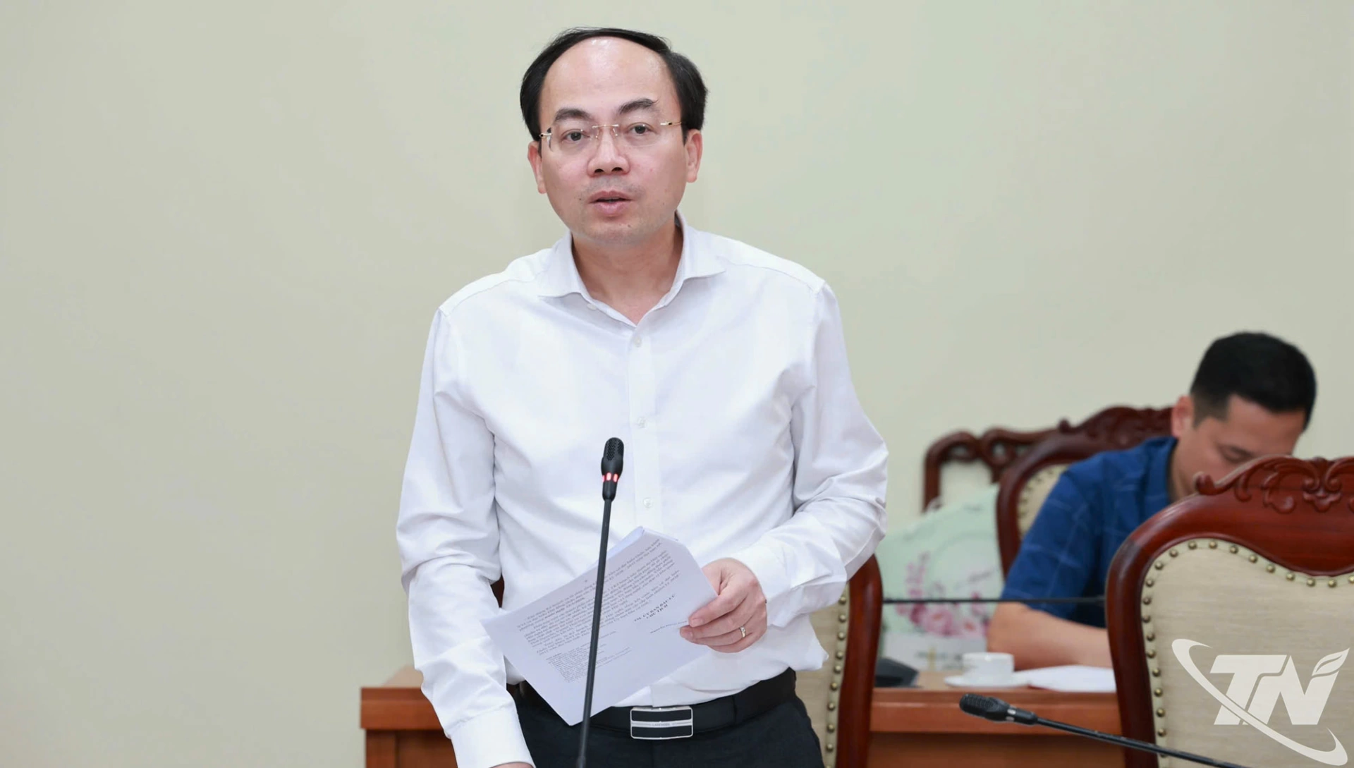 Đồng chí Nguyễn Đăng Bình, Phó Bí thư Thường trực Tỉnh ủy, Chủ tịch HĐND tỉnh, Phó Trưởng ban Thường trực Ban Chỉ đạo bầu cử tỉnh, Chủ tịch Ủy ban Bầu cử tỉnh, phát biểu.