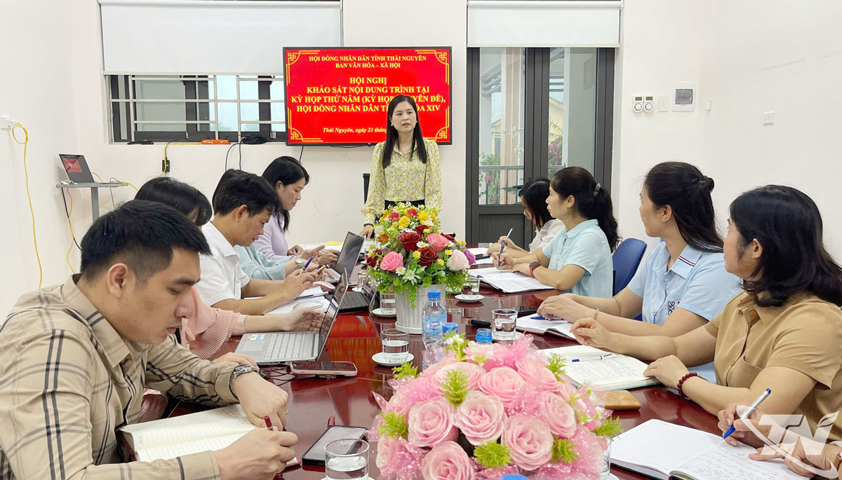 Ban Văn hóa - Xã hội HĐND tỉnh giám sát tại Trường THCS Bắc Kạn.