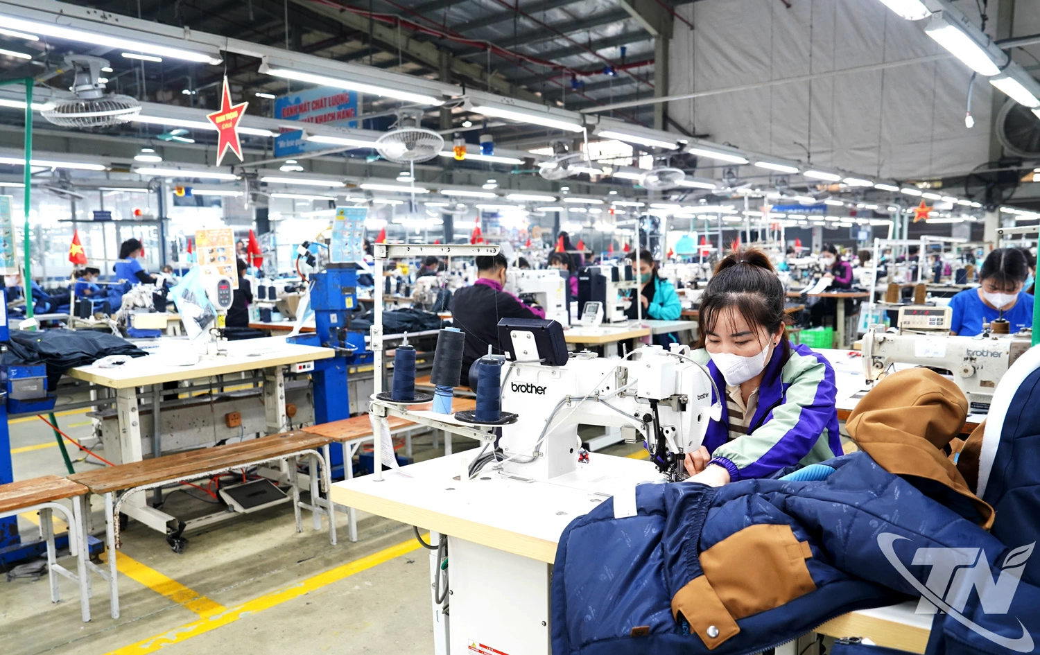 Trong 2 tháng đầu năm 2026, Chỉ số sản xuất công nghiệp (IIP) trên địa bàn tỉnh Thái Nguyên   tăng 9,26% so với cùng kỳ - là mức cao nhất trong 5 năm trở lại đây. Kết quả này cho thấy   khu vực công nghiệp tiếp tục duy trì nhịp tăng trưởng ổn định ngay từ đầu năm.