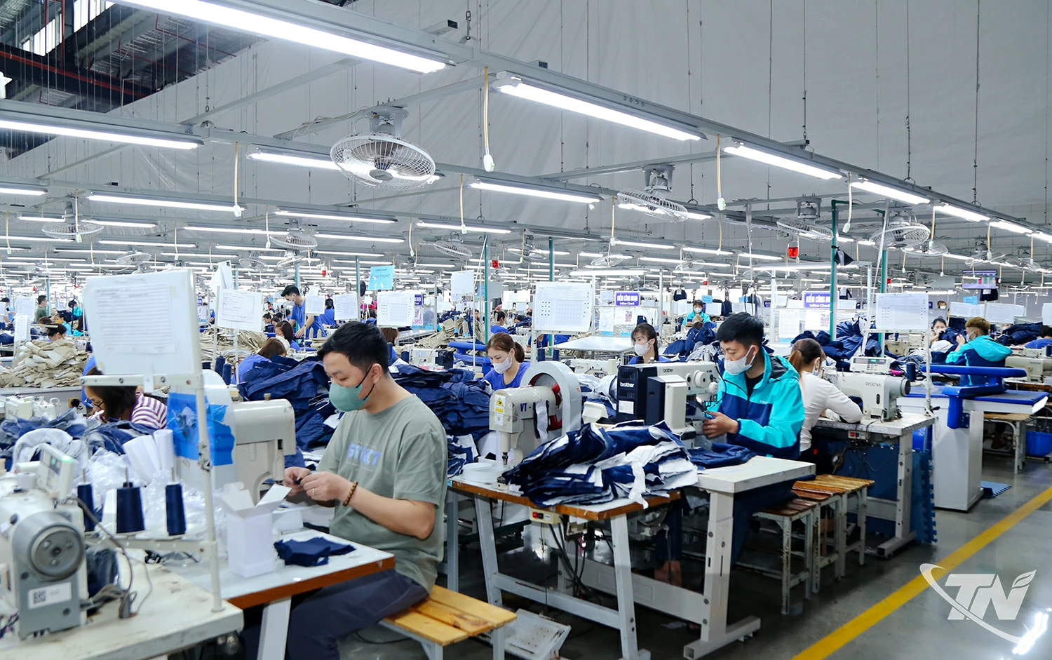 Bảo đảm cung ứng đủ điện cho sản xuất v&agrave; sinh hoạt của người d&acirc;n l&agrave; nhiệm vụ được tỉnh Th&aacute;i Nguy&ecirc;n ch&uacute; trọng trong dịp Tết Nguy&ecirc;n đ&aacute;n.