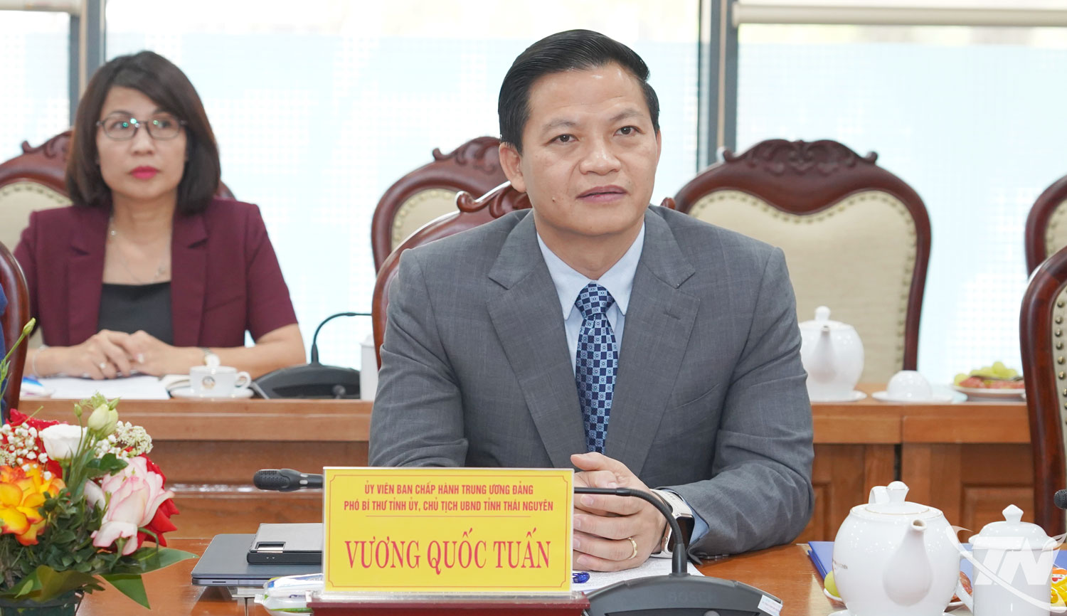 Đồng chí Vương Quốc Tuấn, Ủy viên Trung ương Đảng, Phó Bí thư Tỉnh ủy, Chủ tịch UBND tỉnh dự lễ ký kết.