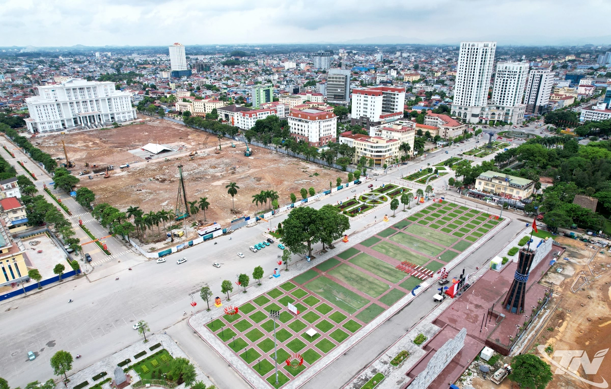 Dự án Khu đô thị mới, phố đi bộ trung tâm (với tổng mức đầu tư trên 2.450 tỷ đồng) triển khai tại khu vực trung tâm hành chính của tỉnh được kỳ vọng sẽ nâng tầm diện mạo đô thị Thái Nguyên.