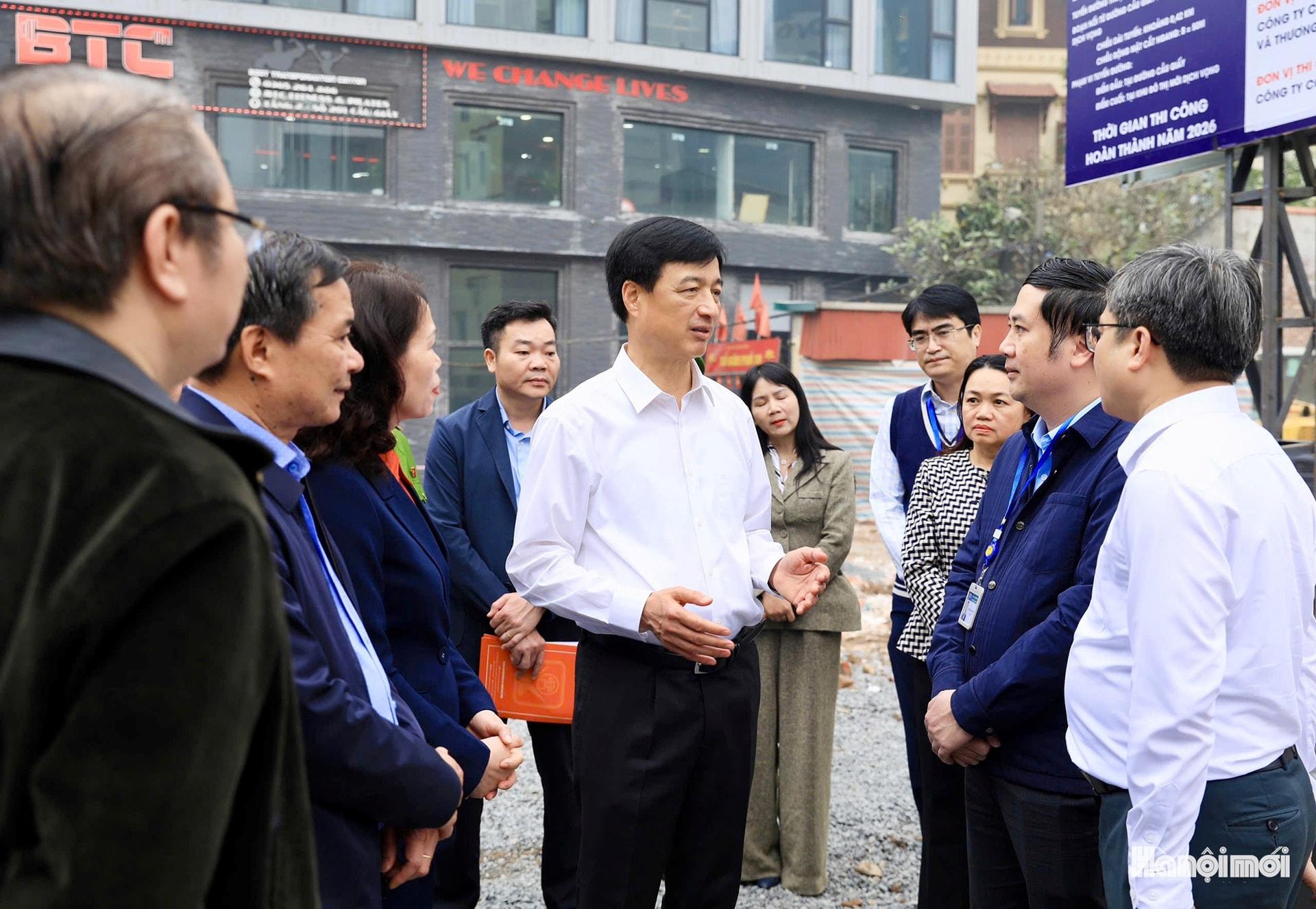 W_bi-thu-kiem-tra-7.jpg