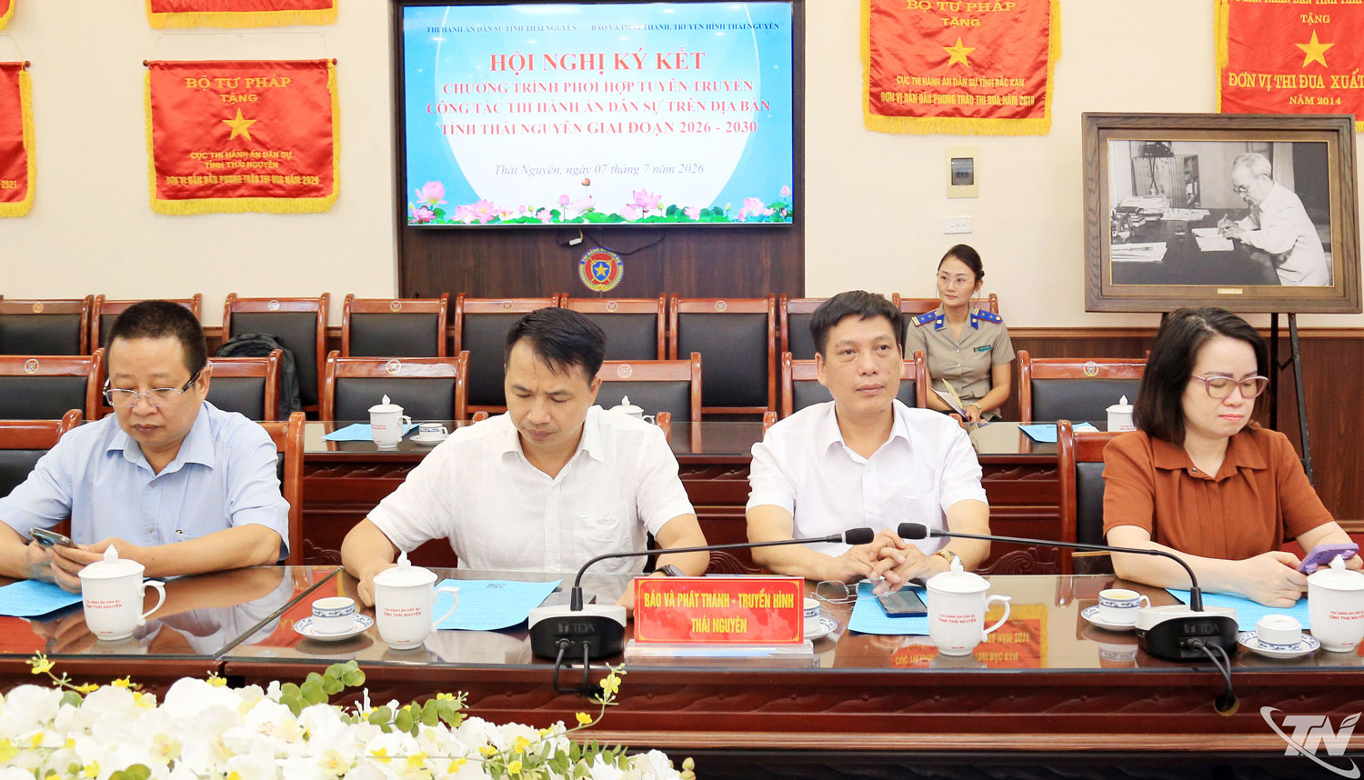 Đại biểu dự Hội nghị.