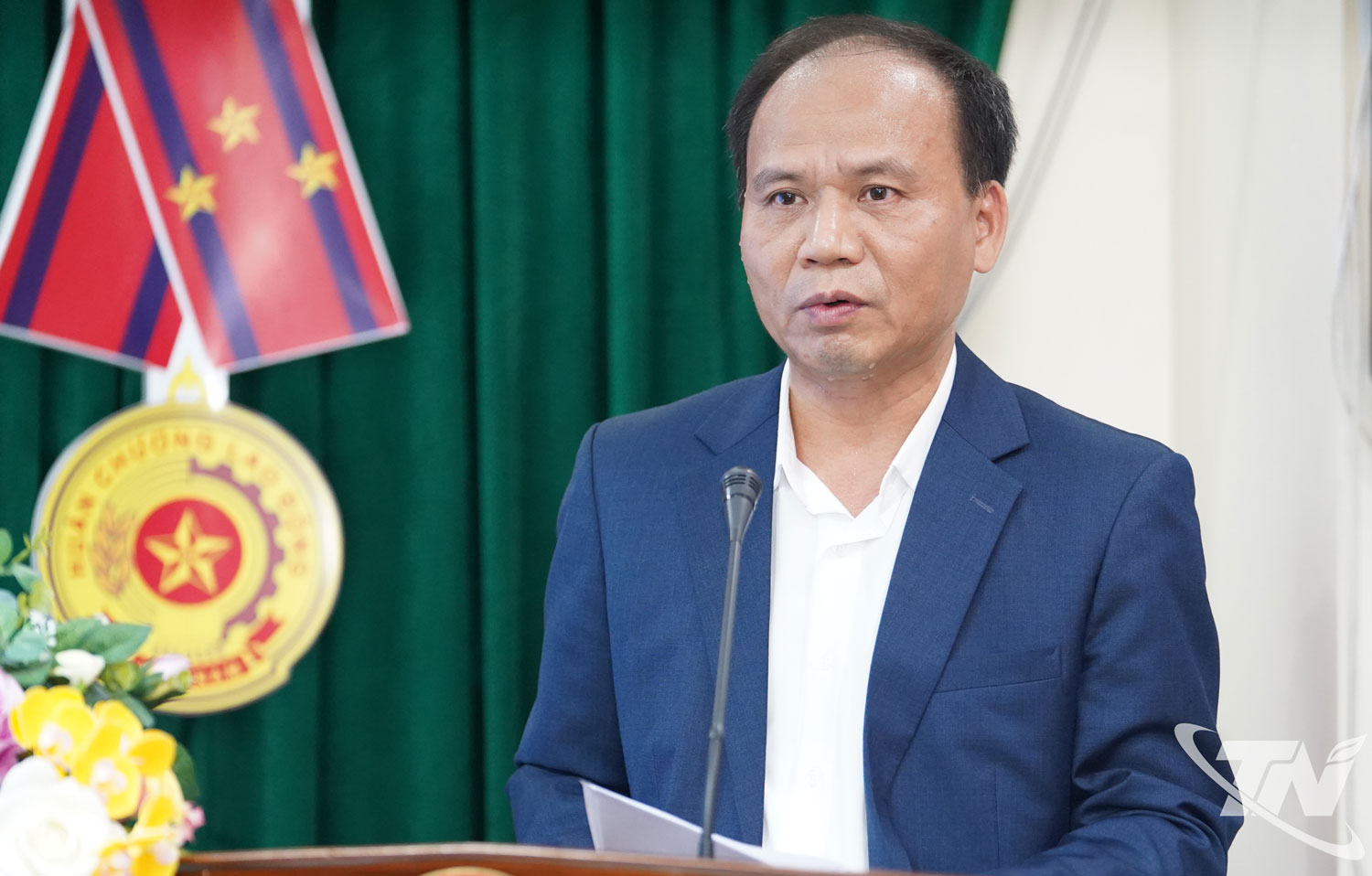 L&atilde;nh đạo Sở T&agrave;i ch&iacute;nh b&aacute;o c&aacute;o kết quả c&ocirc;ng t&aacute;c thu ng&acirc;n s&aacute;ch của tỉnh t&iacute;nh đến ng&agrave;y 31/12/2025.