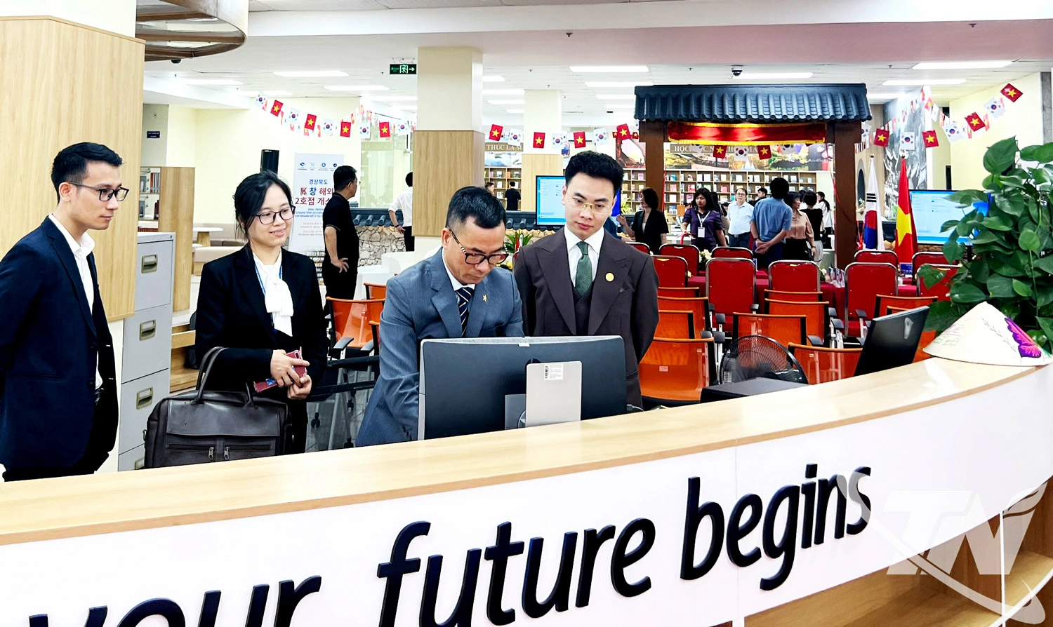 Một trong những lợi thế nổi bật của Thái Nguyên là trên địa bàn tỉnh có hệ thống giáo dục đại học đa ngành, trong đó Đại học Thái Nguyên giữ vai trò nòng cốt. Trong ảnh: Trung tâm Số (Đại học Thái Nguyên) được đầu tư đồng bộ, hiện đại.  