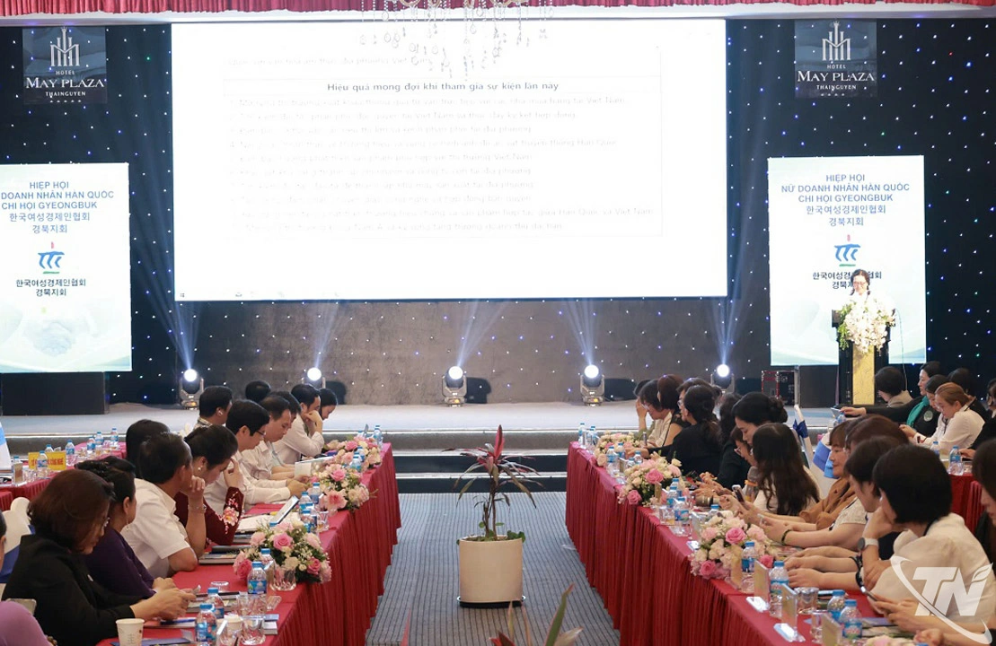 Các đại biểu tham dự Hội nghị.