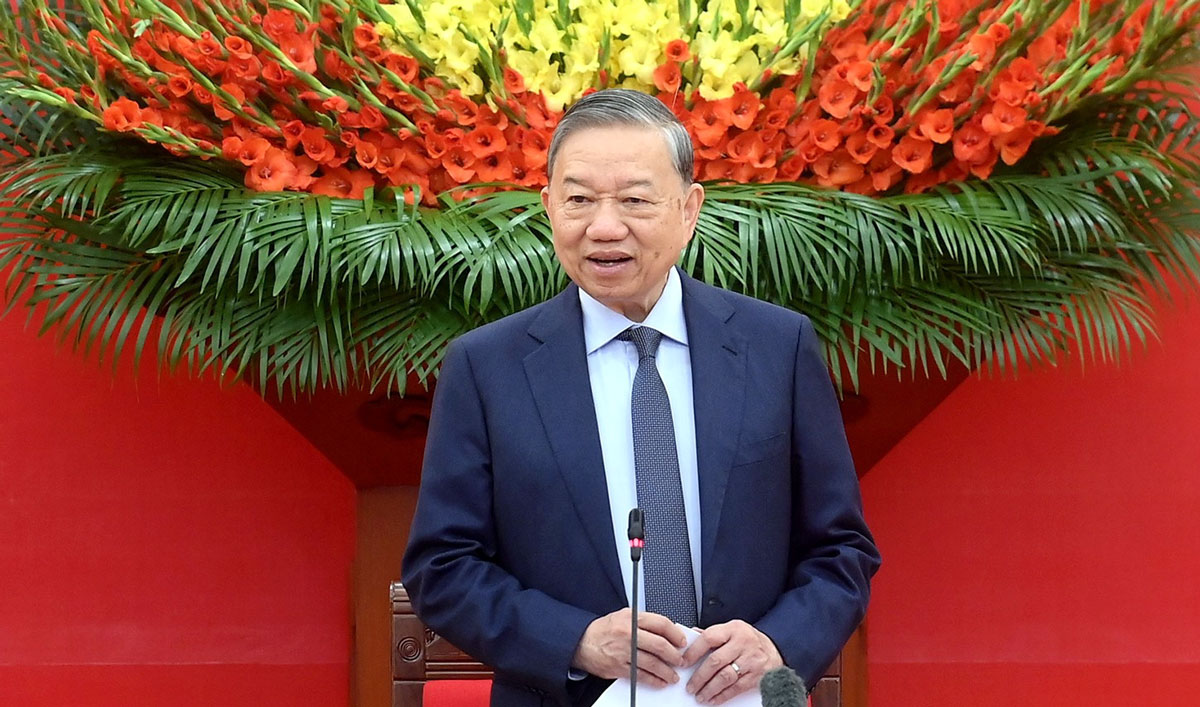 Tổng B&iacute; thư T&ocirc; L&acirc;m ph&aacute;t biểu tại Hội nghị.