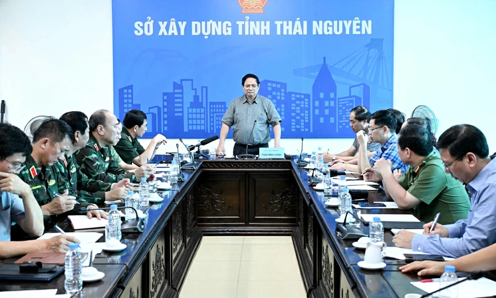 Thủ tướng Chính phủ Phạm Minh Chính chủ trì cuộc họp về công tác ứng phó, khắc phục hậu quả mưa lũ trên địa bàn tỉnh Thái Nguyên, với các biện pháp cả trước mắt và lâu dài.