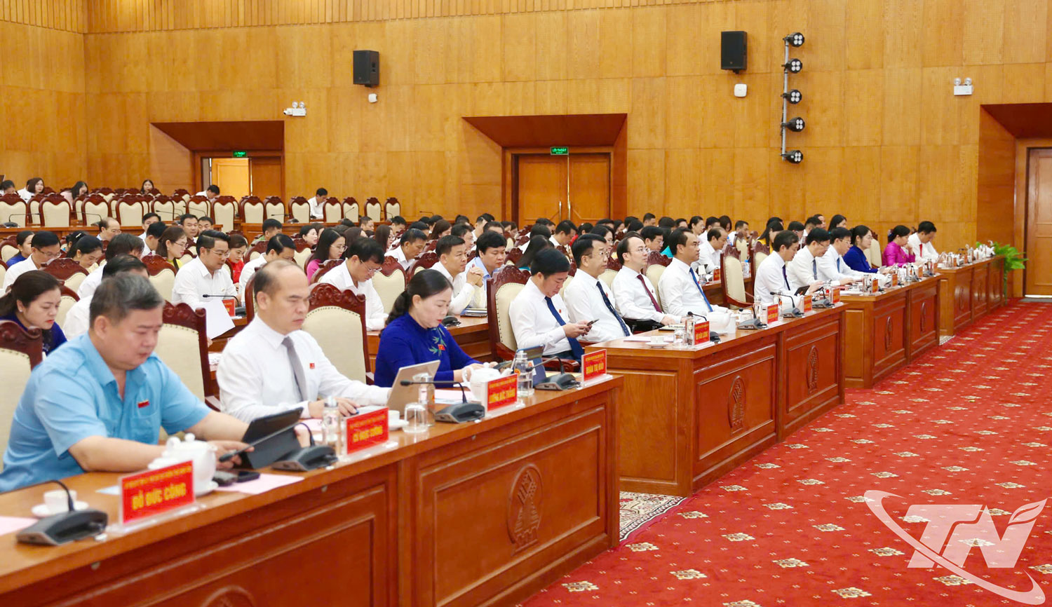 Các đại biểu dự Kỳ họp.