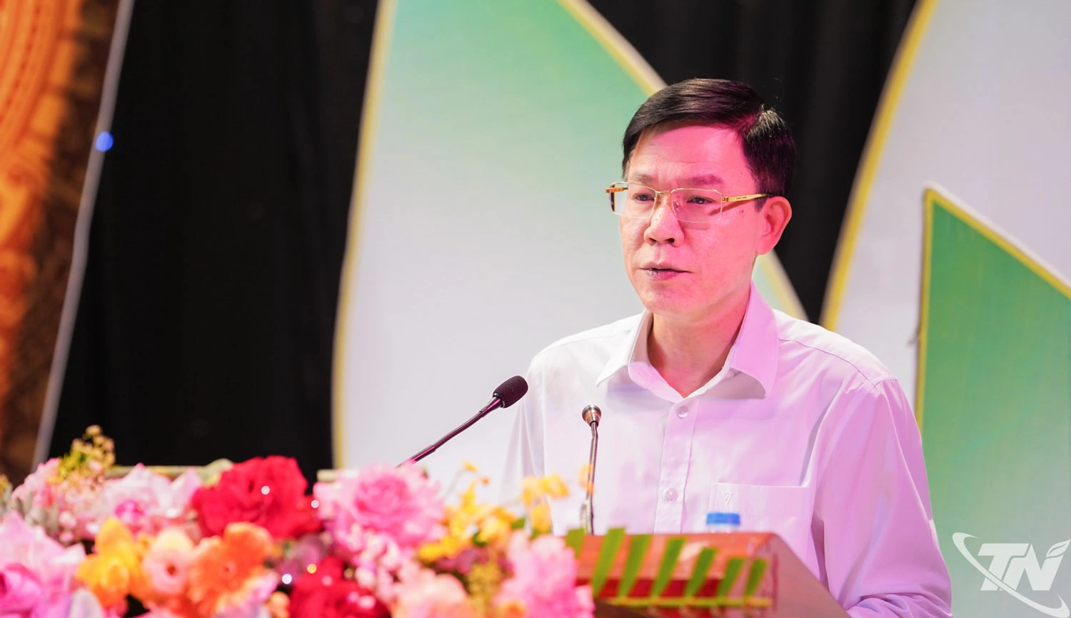 Lãnh đạo Ban Tổ chức Tỉnh ủy công bố các Quyết định về việc điều động, bổ nhiệm lãnh đạo Ban Tuyên giáo và Dân vận Tỉnh ủy; lãnh đạo Báo và Phát thanh, Truyền hình Thái Nguyên.