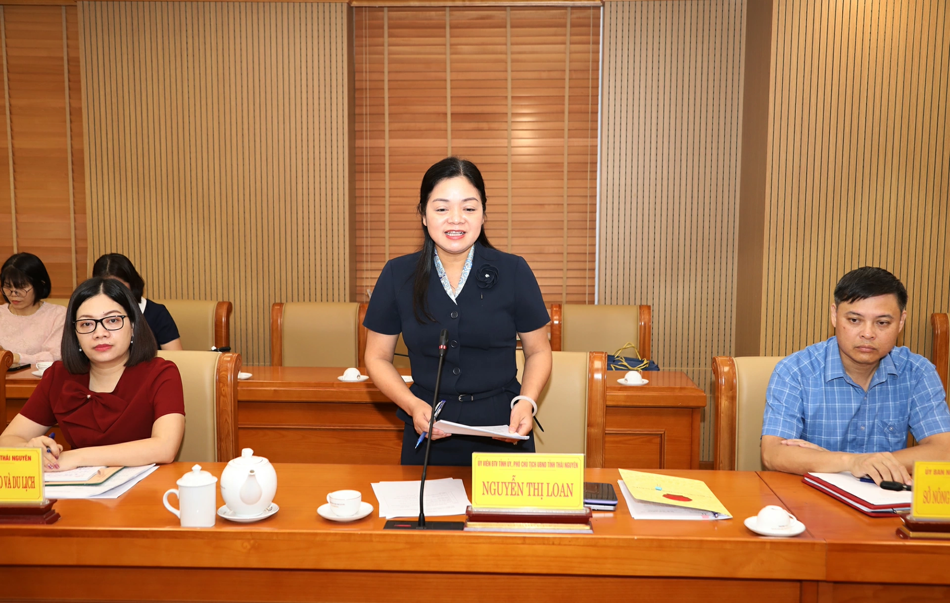 Đoàn công tác của Báo quân đội Nhân dân làm việc tại tỉnh Thái Nguyên.
