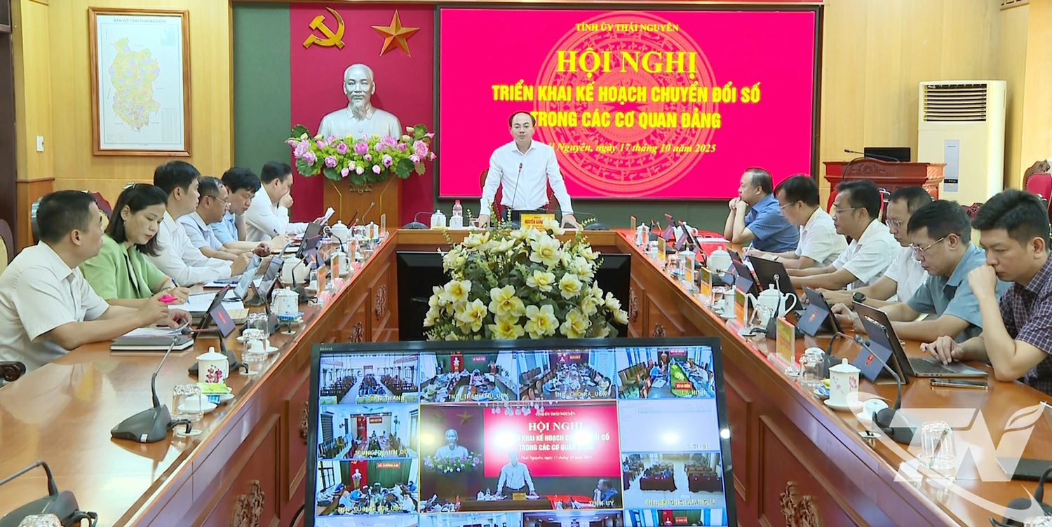 Toàn cảnh Hội nghị.