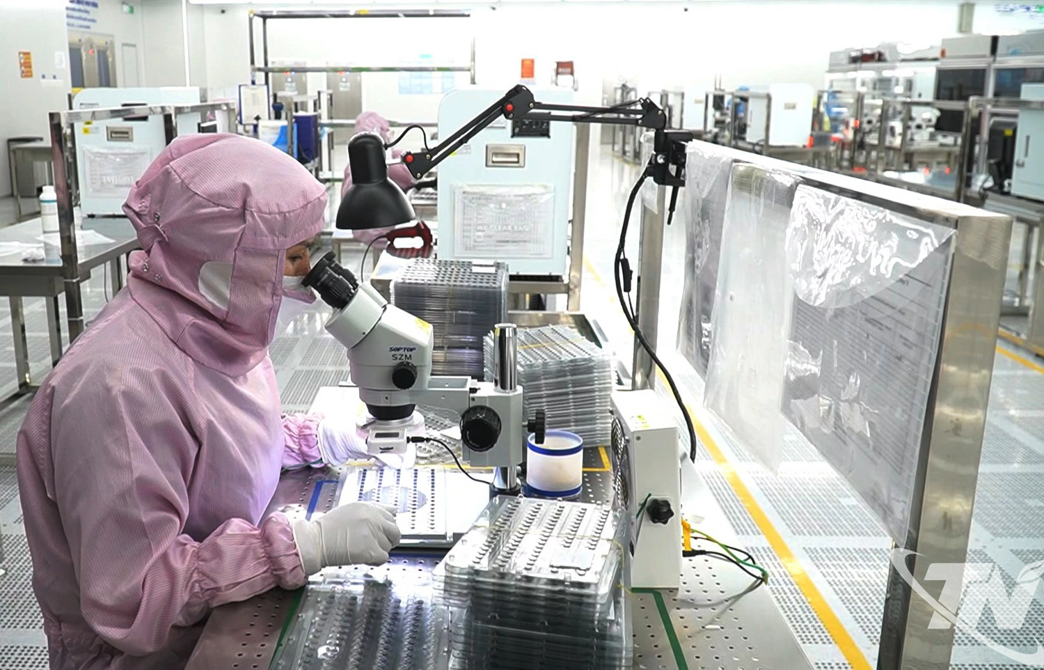     Lĩnh vực chế biến, chế tạo đ&oacute;ng g&oacute;p chủ lực v&agrave;o tăng trưởng ng&agrave;nh c&ocirc;ng nghiệp của tỉnh Th&aacute;i Nguy&ecirc;n.