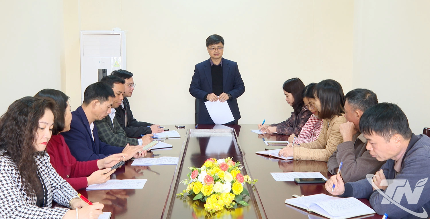 Đảng ủy phường Linh Sơn họp triển khai công tác phát triển Đảng viên năm 2026.