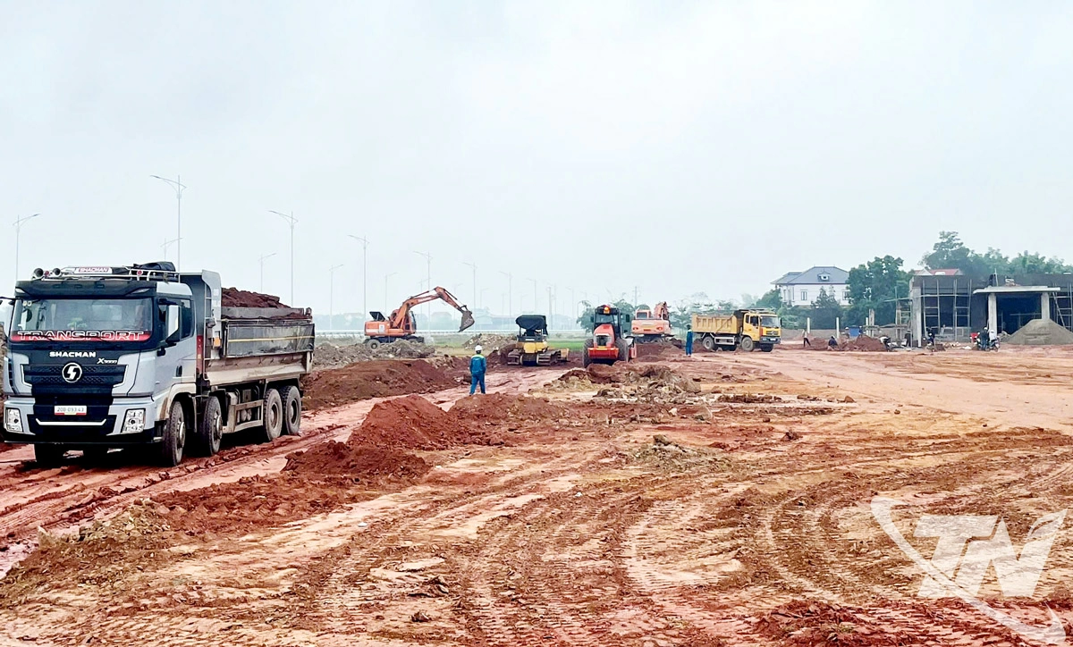 Cụm công nghiệp Lương Phú - Tân Đức với quy mô 72ha đang được đẩy nhanh tiến độ thi công hạ tầng.