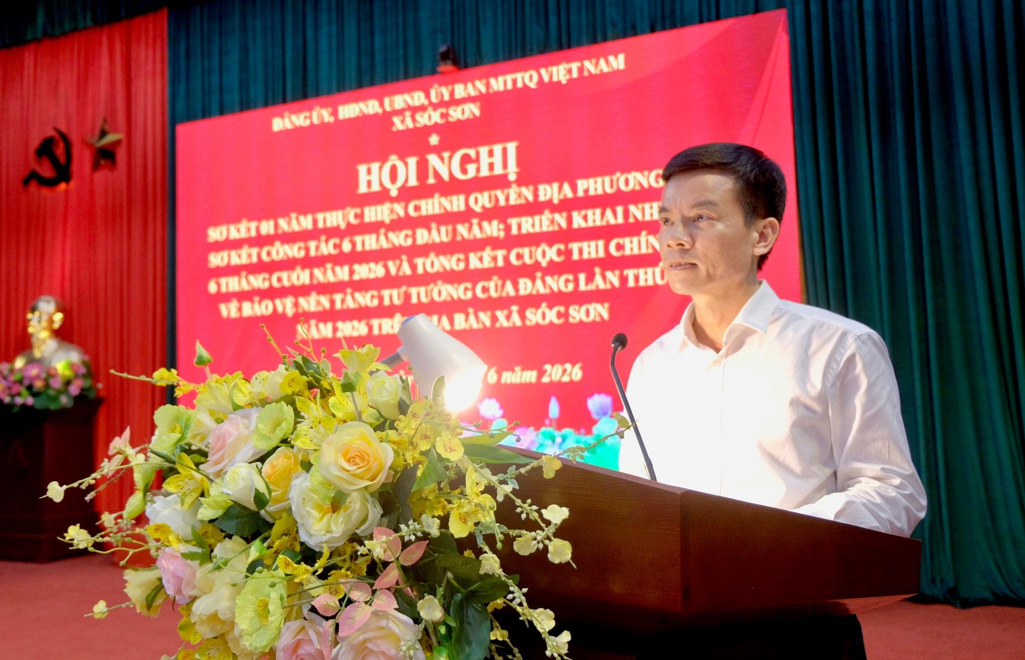 Phó Chủ tịch UBND thành phố Hà Nội Bùi Duy Cường phát biểu tại hội nghị. Ảnh: Tùng Nguyễn.
