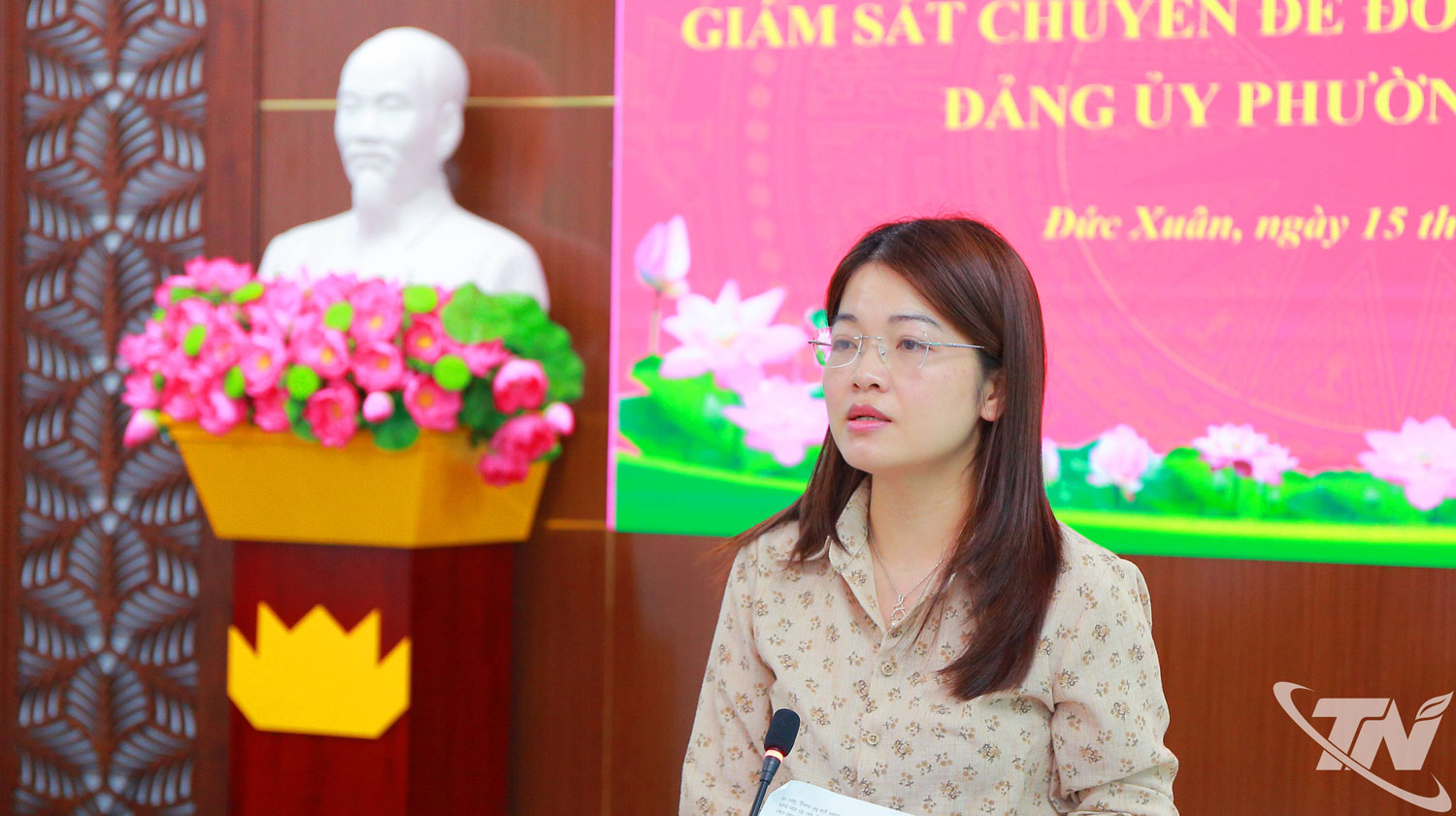 Đồng chí Vũ Thị Anh Dung, Phó Giám đốc Sở Tài chính đại diện Đoàn giám sát kết luận buổi giám sát.