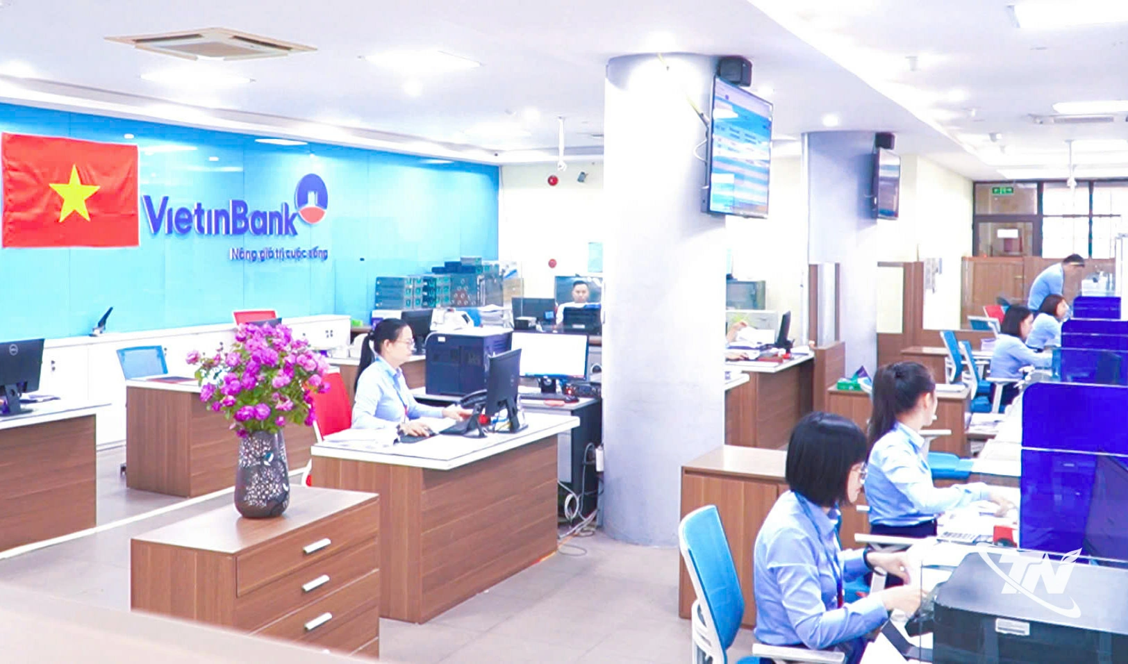 Giao dịch tại Chi nhánh Ngân hàng Vietinbank Thái Nguyên