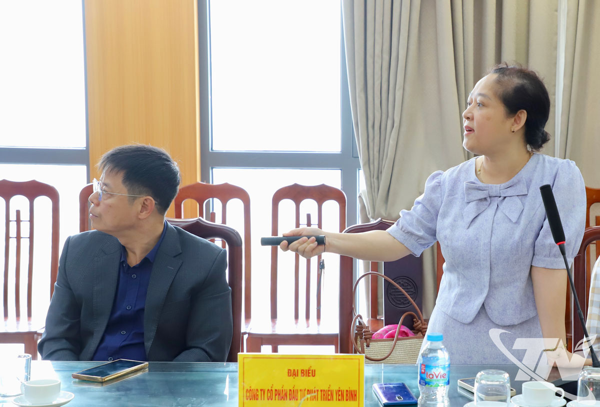 Đại diện Công ty CP Đầu tư phát triển Yên Bình phát biểu.