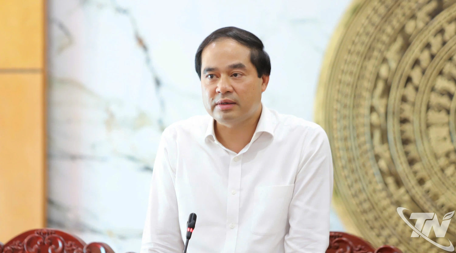 Bí thư Tỉnh ủy Trịnh Xuân Trường phát biểu tại buổi làm việc.