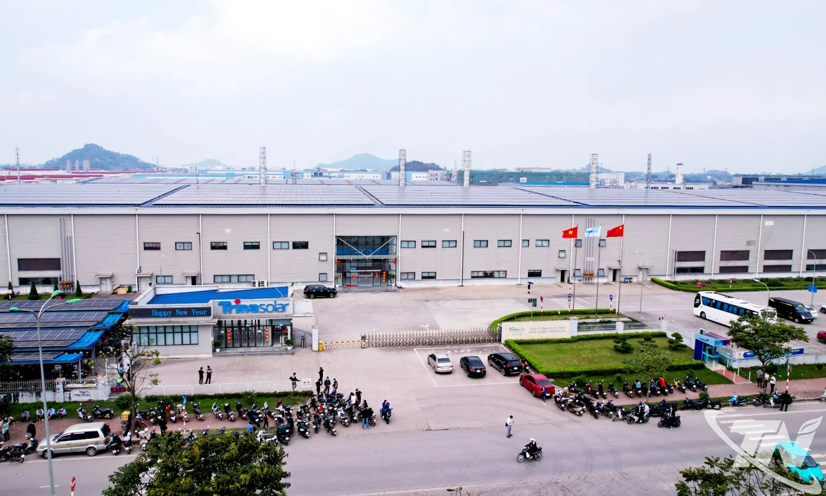 Năm 2025, giá trị sản xuất công nghiệp của khu vực doanh nghiệp có vốn đầu tư trực tiếp nước ngoài (FDI) trên địa bàn tỉnh đạt 1.025.473 tỷ đồng, tiếp tục giữ vai trò “đầu tàu”. Ảnh: T.L