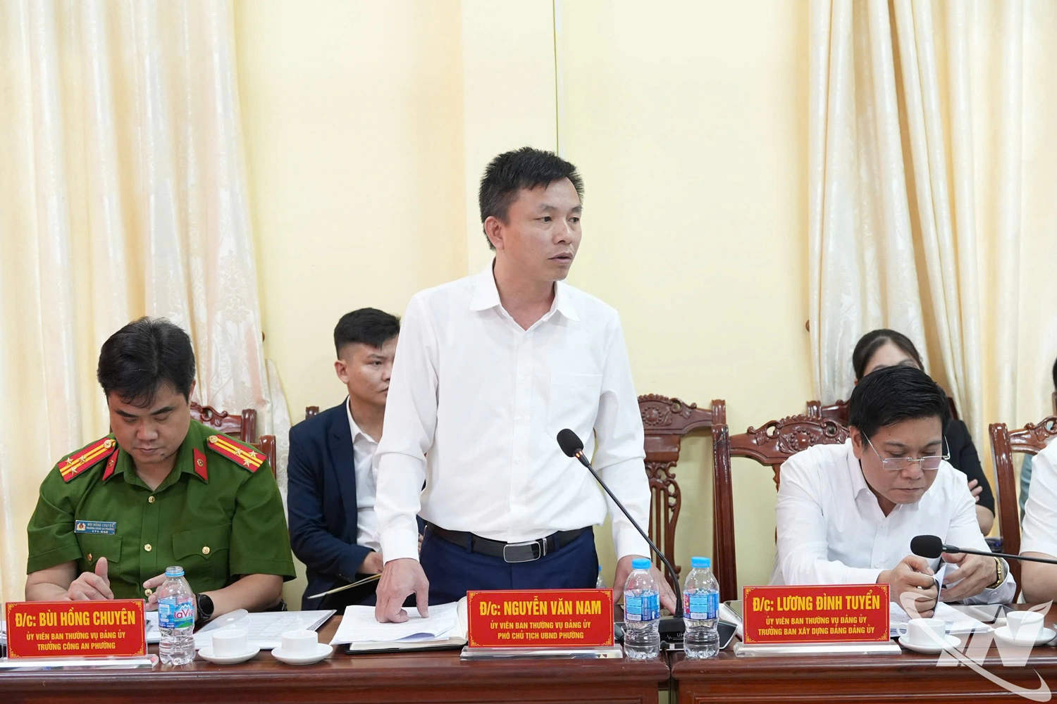 Đại diện lãnh đạo phường Tích Lương phát biểu ý kiến.