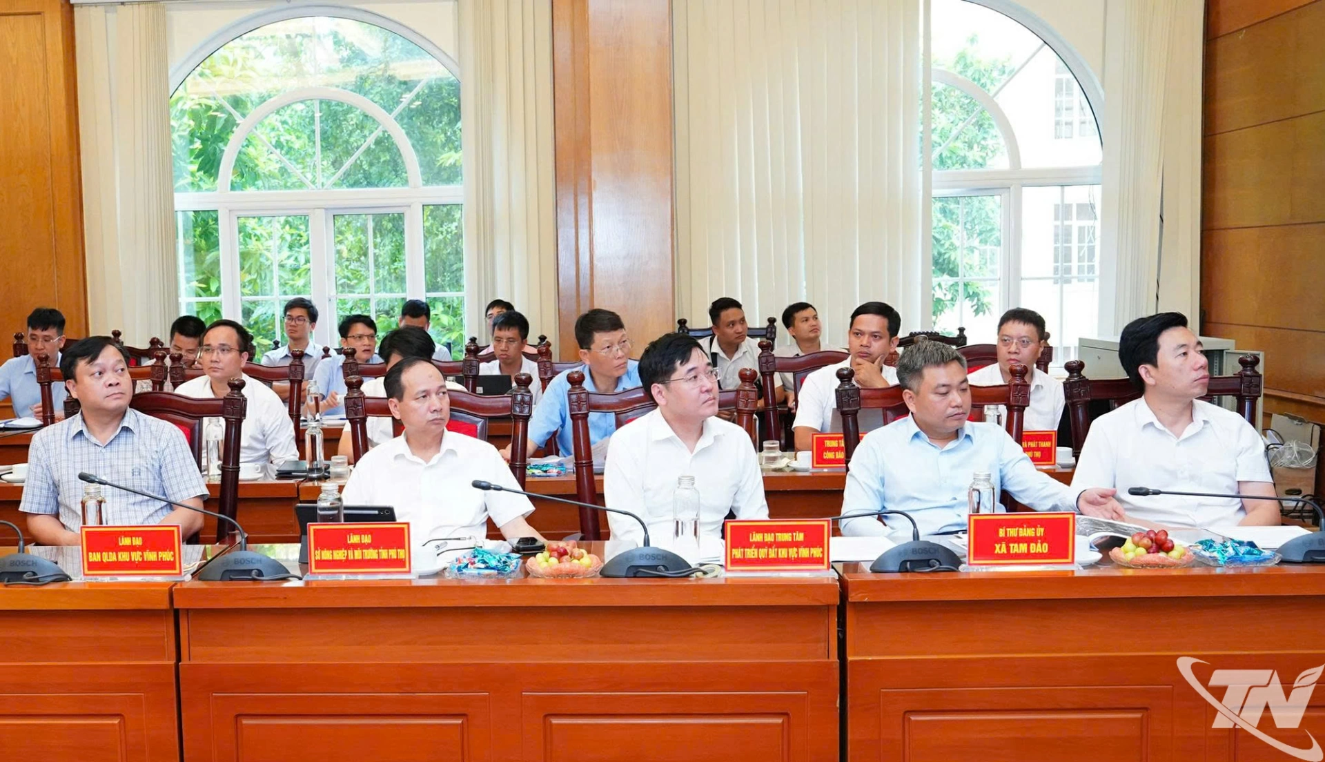 Lãnh đạo các sở ngành tỉnh Phú Thọ tại buổi làm việc.
