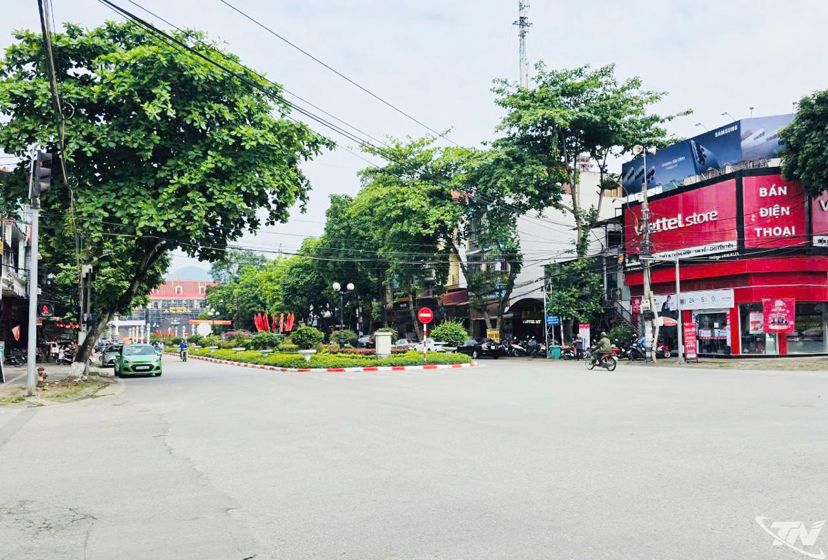 Tuyến đường Đội Kỳ và đường Hùng Vương thực hiện tạm cấm đường từ 19h00” đến 22h15” ngày 25-4.
