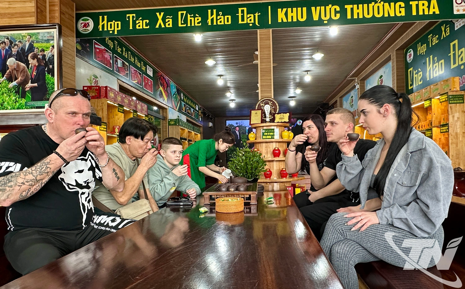 Trà Thái Nguyên đã được nhiều bạn bè quốc tế biết đến không chỉ là thức uống mà còn là văn hoá, truyền thống lâu đời giàu bản sắc.