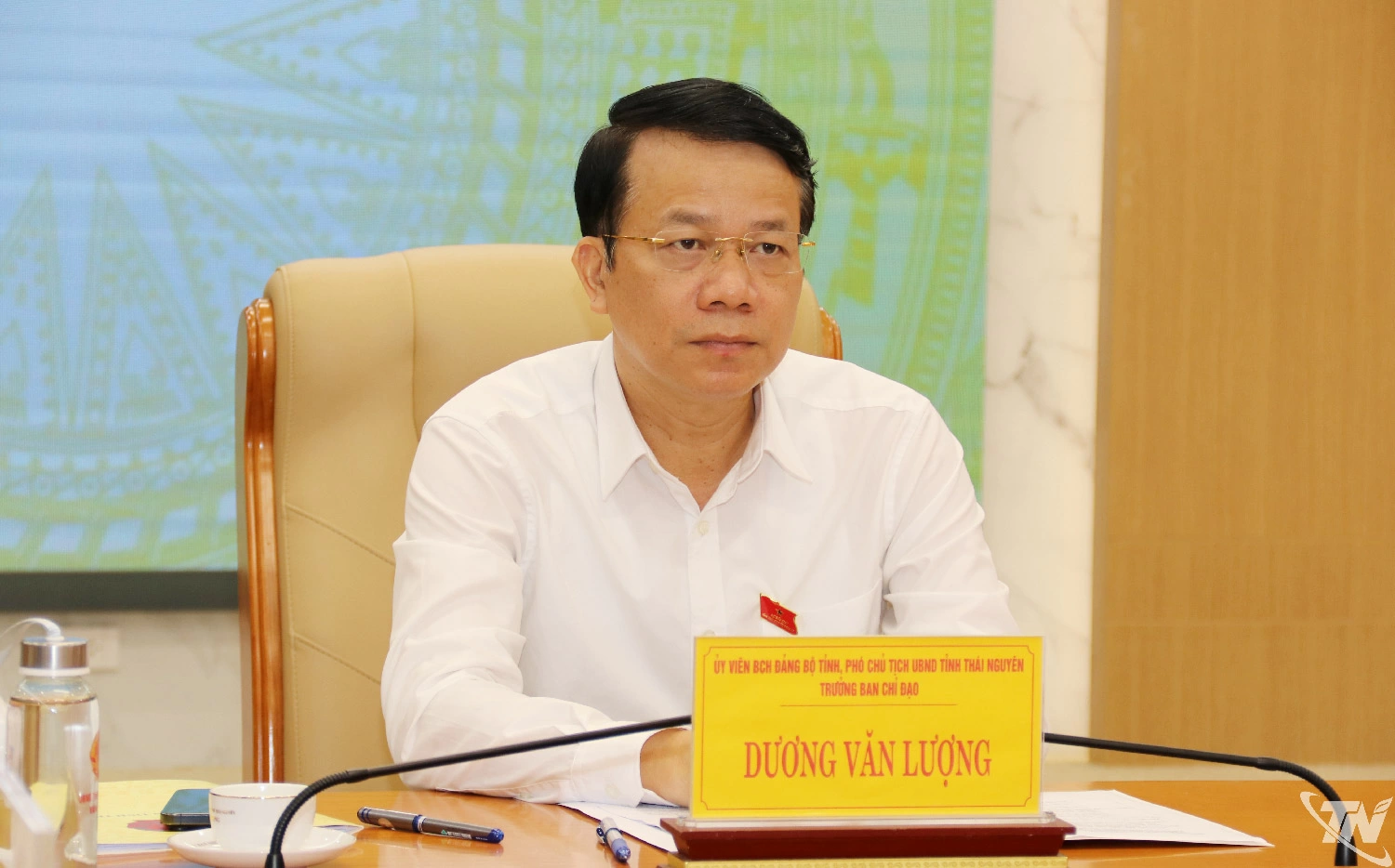 Đồng chí Dương Văn Lượng, Phó Chủ tịch UBND tỉnh dự Hội nghị tại điểm cầu Thái Nguyên.