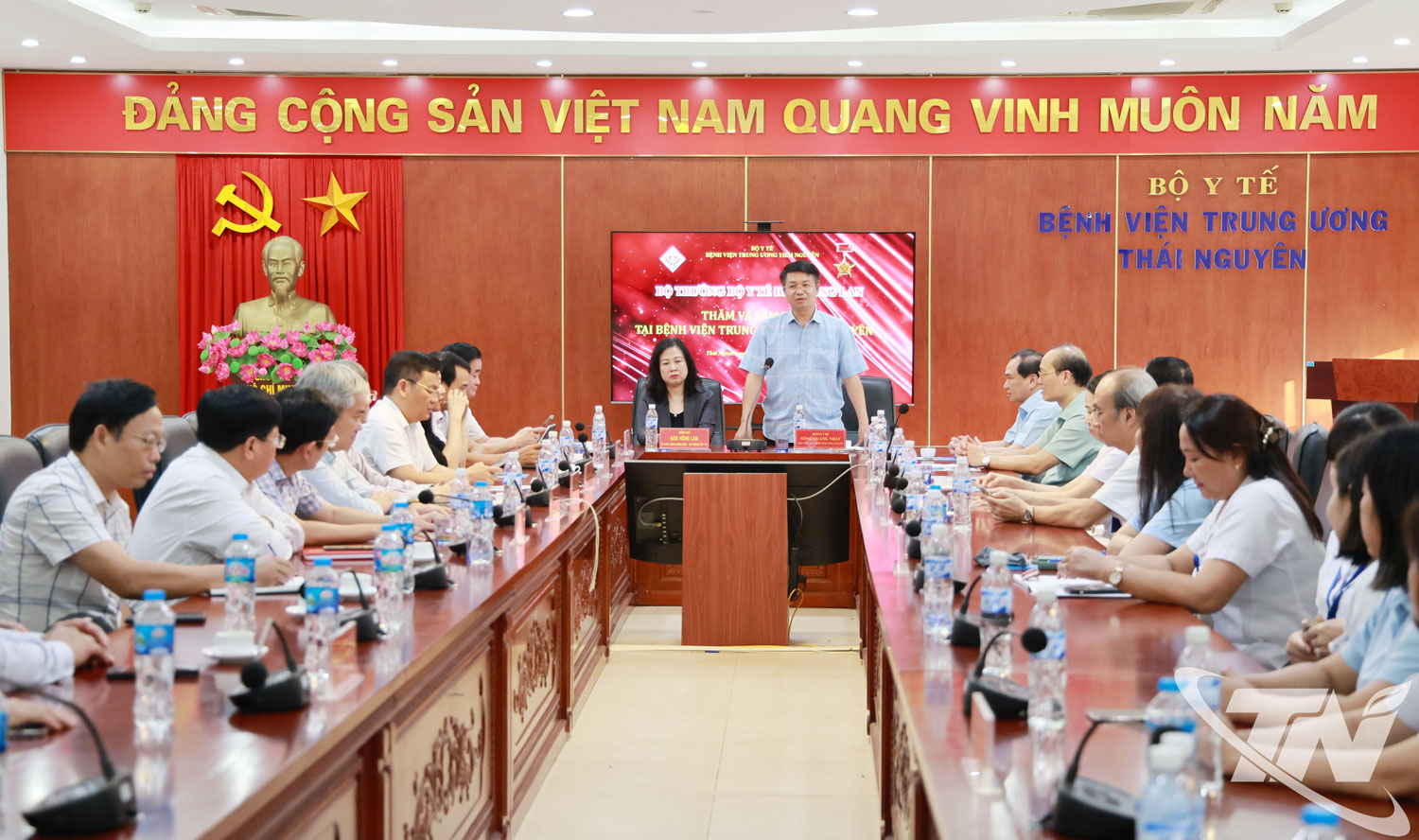 Đồng chí Phó Chủ tịch UBND tỉnh Thái Nguyên Nông Quang Nhất phát biểu tại buổi làm việc.
