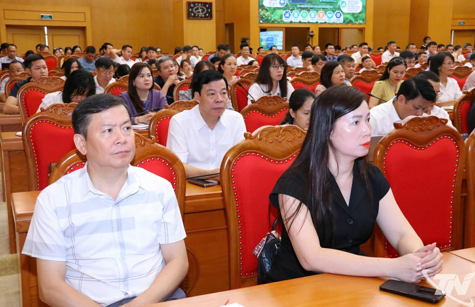 Đại biểu dự Hội nghị.