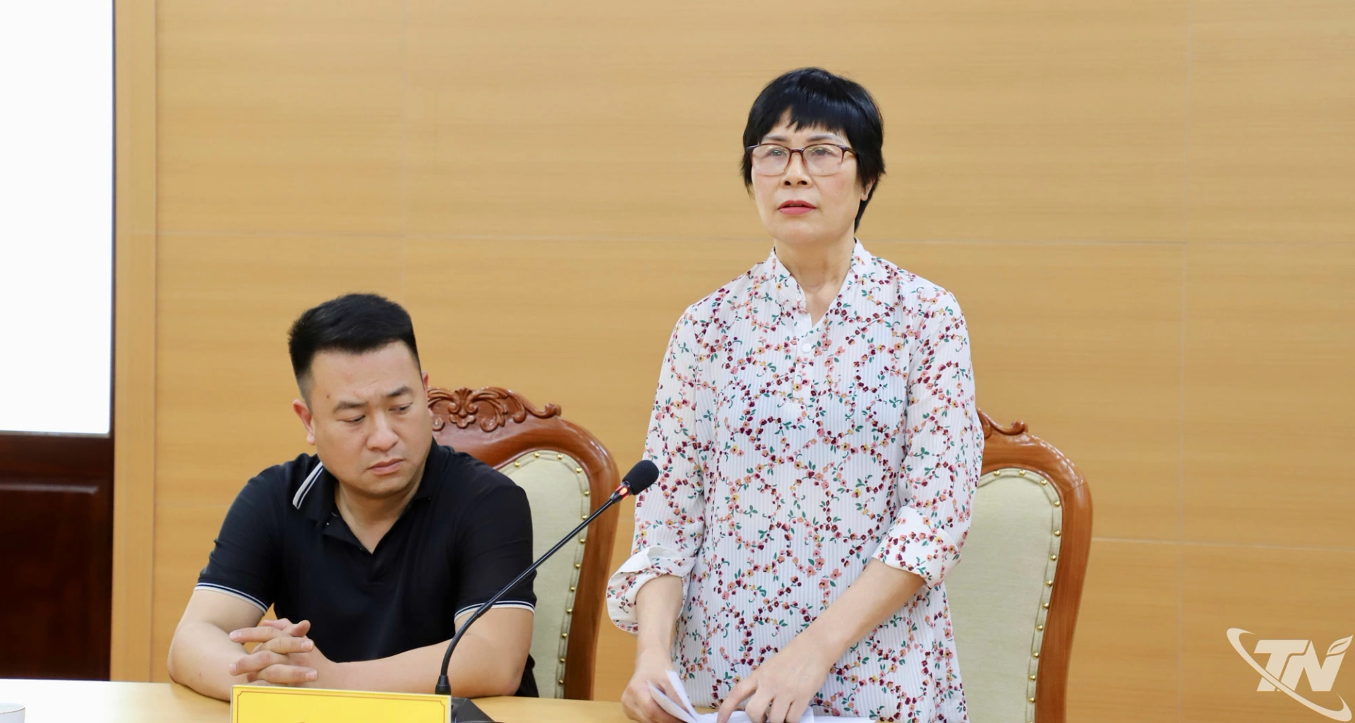 Công dân Nguyễn Thị Tâm nêu kiến nghị tại buổi tiếp công dân.