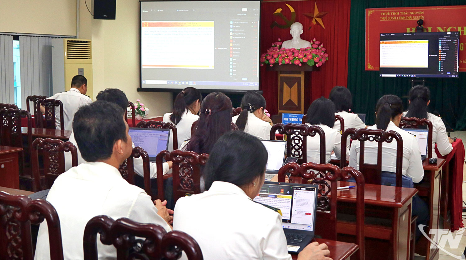 Hỗ trợ trực tuyến hộ, cá nhân kinh doanh