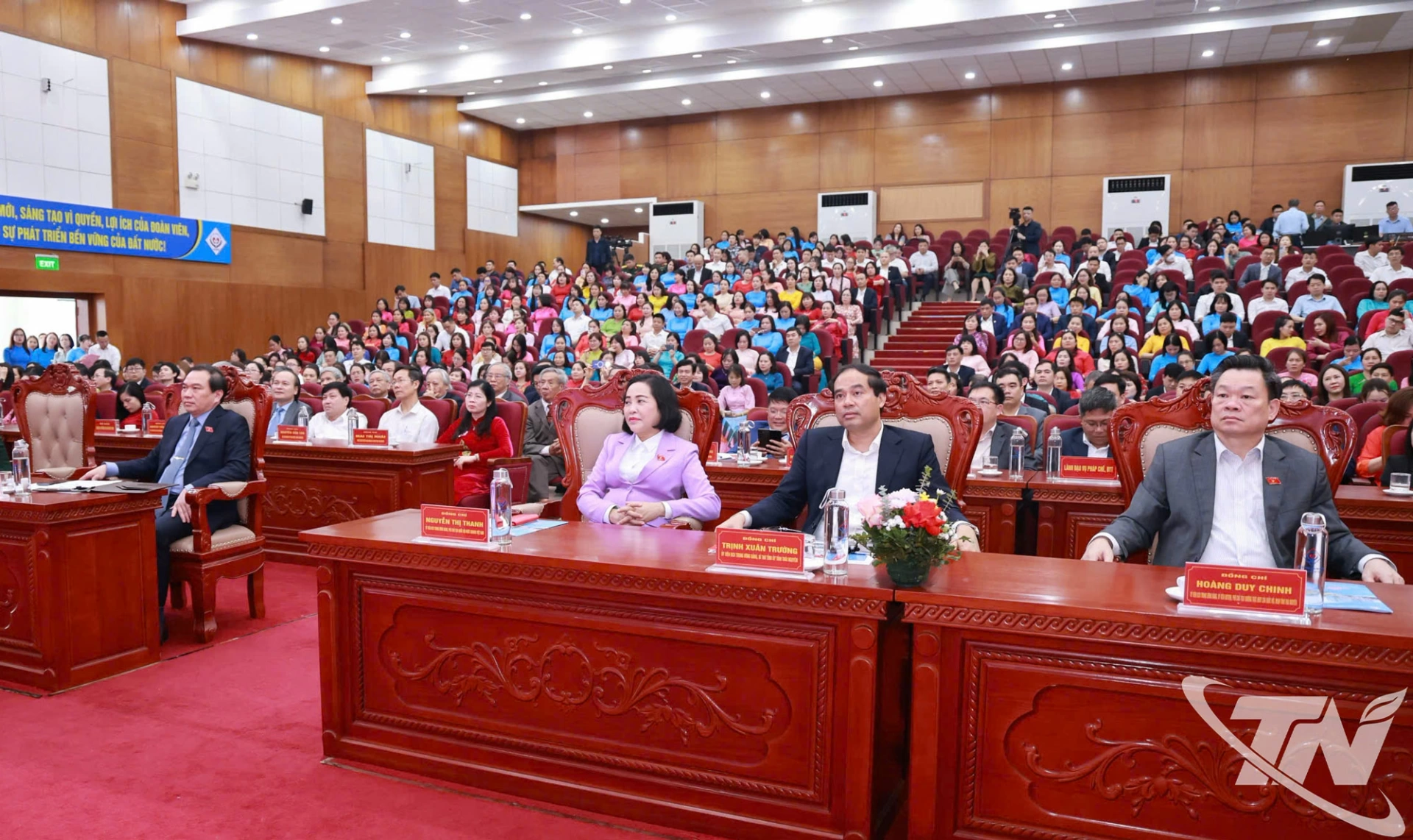 Các đại biểu dự Lễ kỷ niệm.