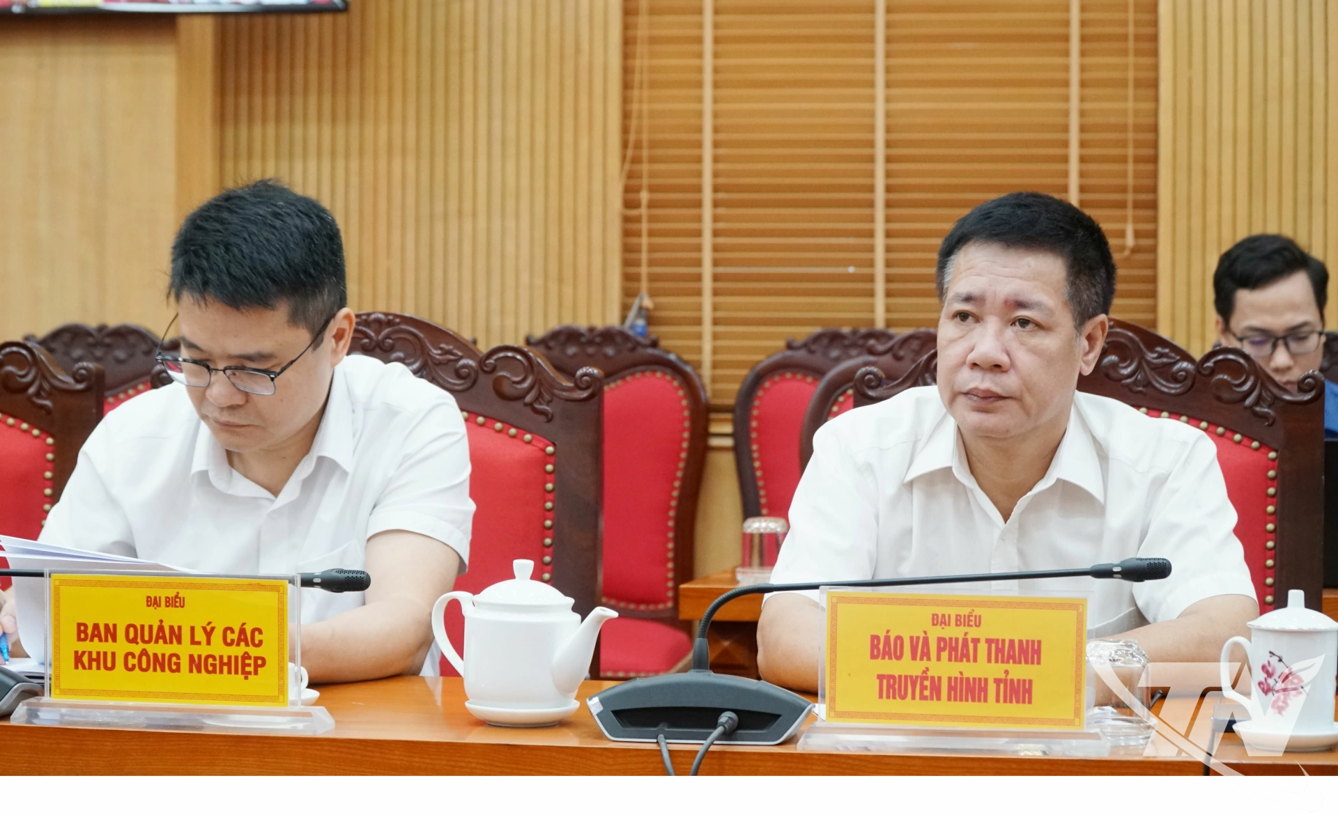 Đại biểu dự Hội nghị tại điểm cầu chính.
