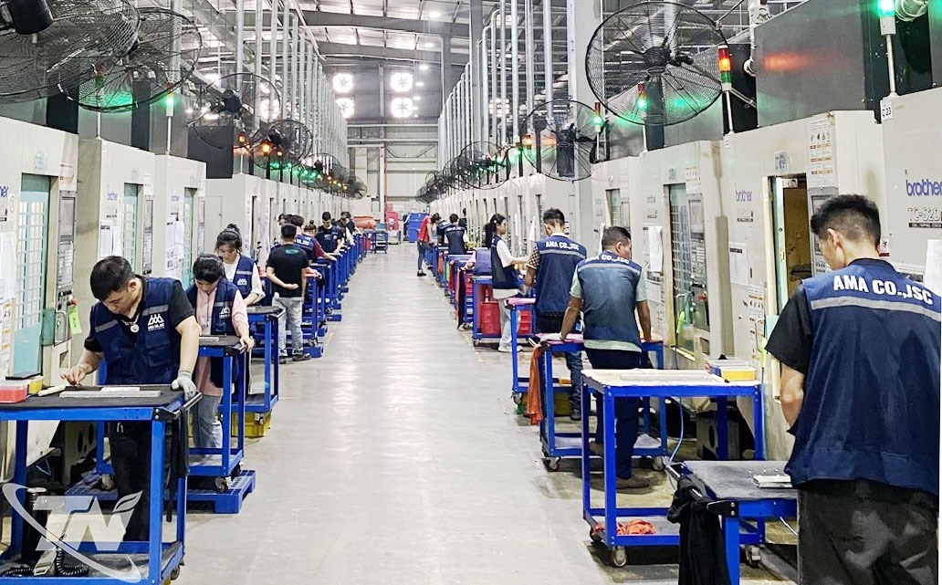 Hoạt động sản xuất tại Công ty TNHH BIGL Việt Nam (Singapore) trong Khu công nghiệp Sông Công II, góp phần tạo việc làm cho lao động địa phương.